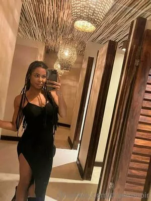 thekiranoir / thekiranoirgram nude photo #0120