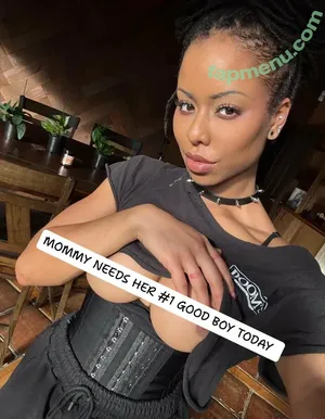 thekiranoir / thekiranoirgram nude photo #0316