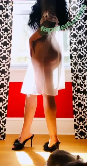 TheLakenessMonster nude photo #0001