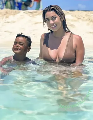 TheLearys nude photo #0030