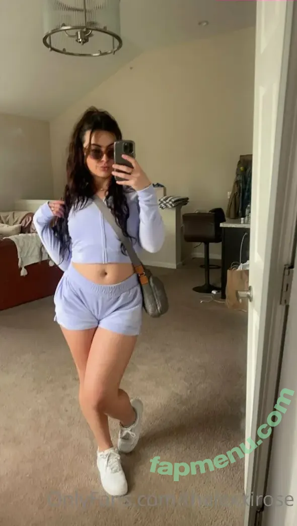 thelexxirosee nude photo #0030 (lexxierosee)