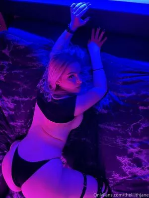 thelilithjane / jane.lilith nude photo #0012