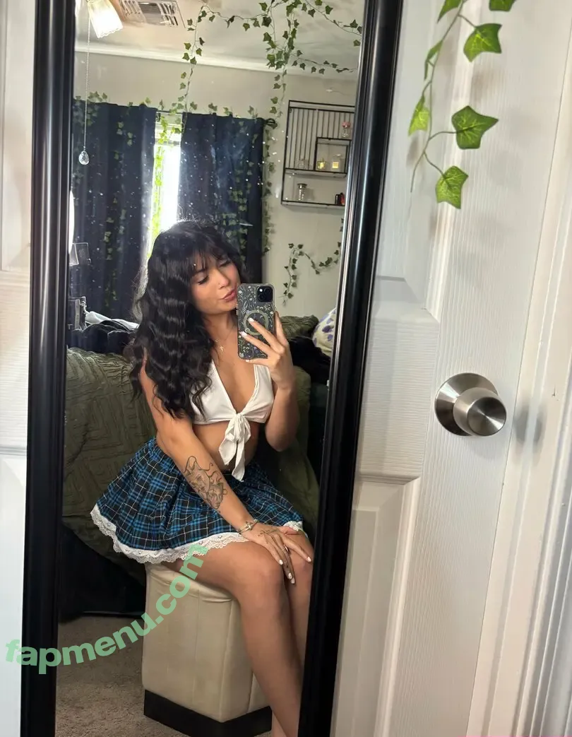 thelunamaris nude photo #0005 (thelunamaris)