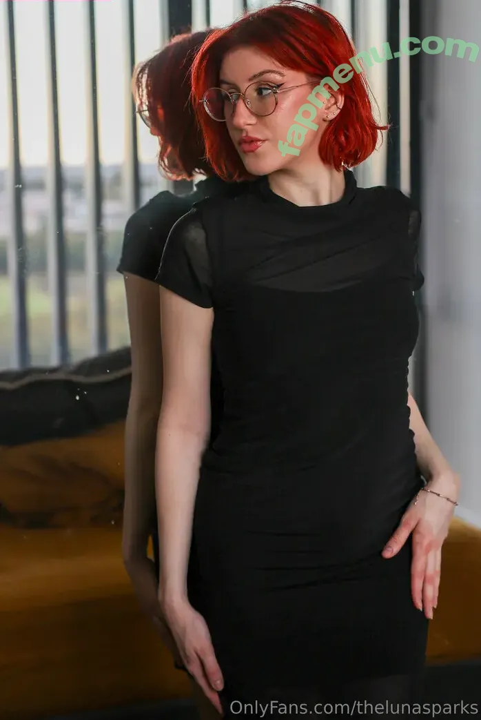 Thelunasparks nude photo #0031 (Luna Sparks)