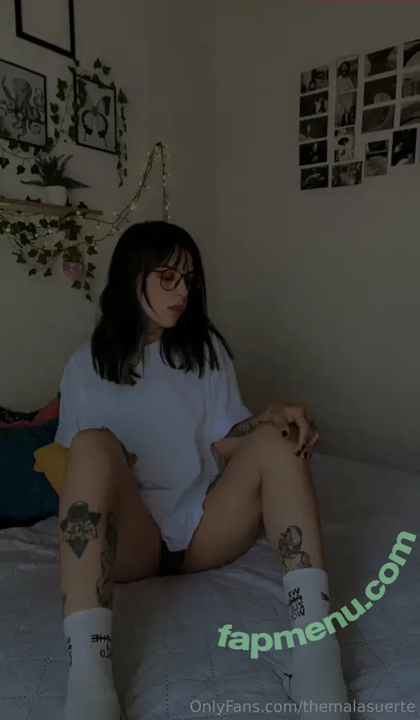 themalasuerte nude photo #0031 (themalasuerte)