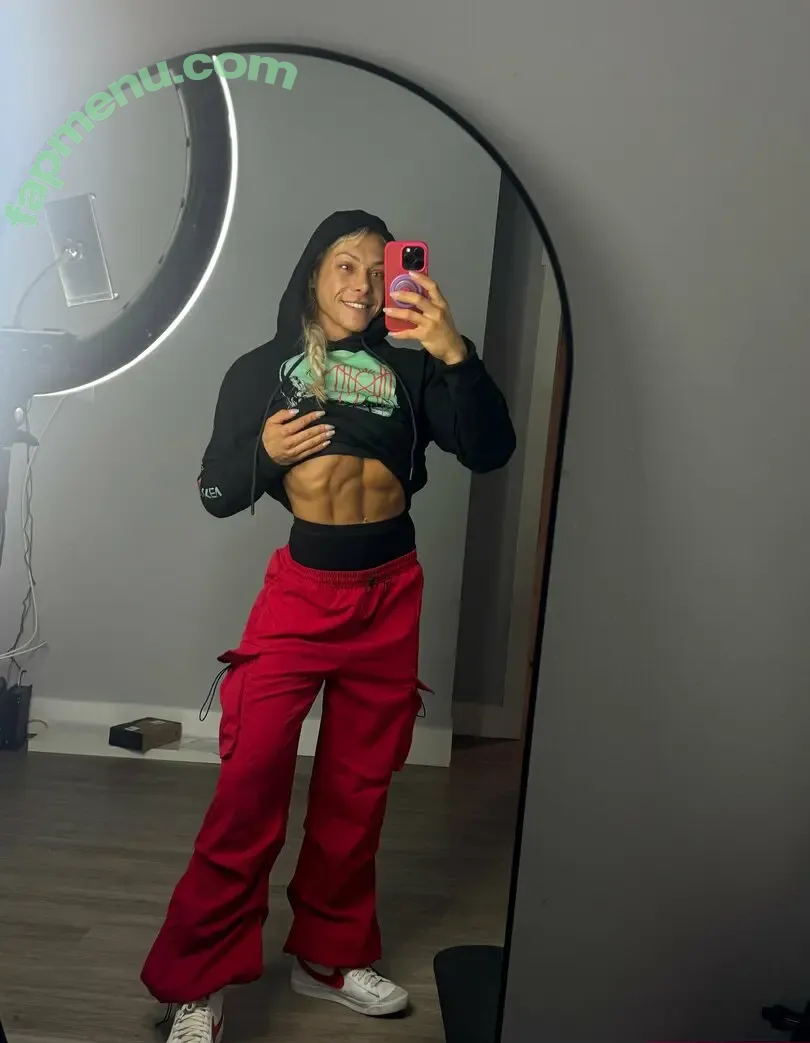 themelbro nude photo #0024 (themelbro)