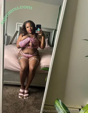 themelonmamma / melon.momma.designs nude photo #0013