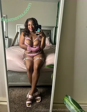 themelonmamma / melon.momma.designs nude photo #0036