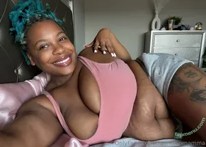 themelonmamma / melon.momma.designs nude photo #0117