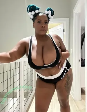 themelonmamma / melon.momma.designs nude photo #0165
