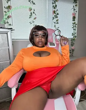 themelonmamma / melon.momma.designs nude photo #0200