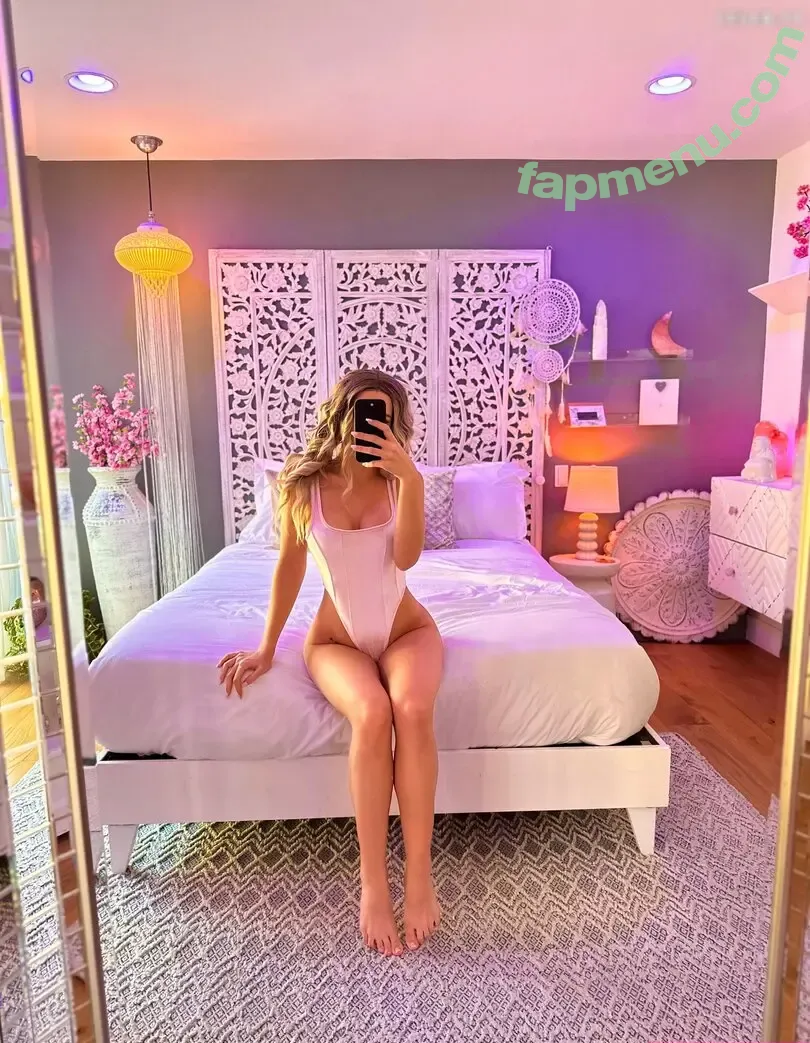 themiacoxxx nude photo #0373 (miacoxxx)