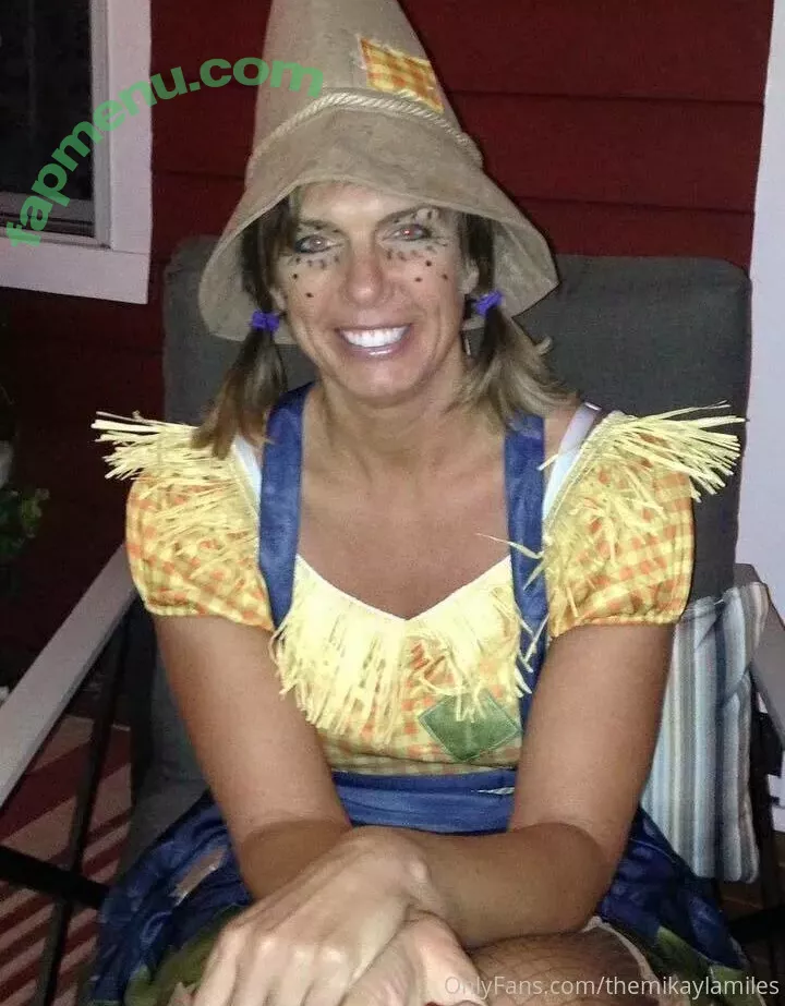 themikaylamiles nude photo #0206 (themikaylamiles)