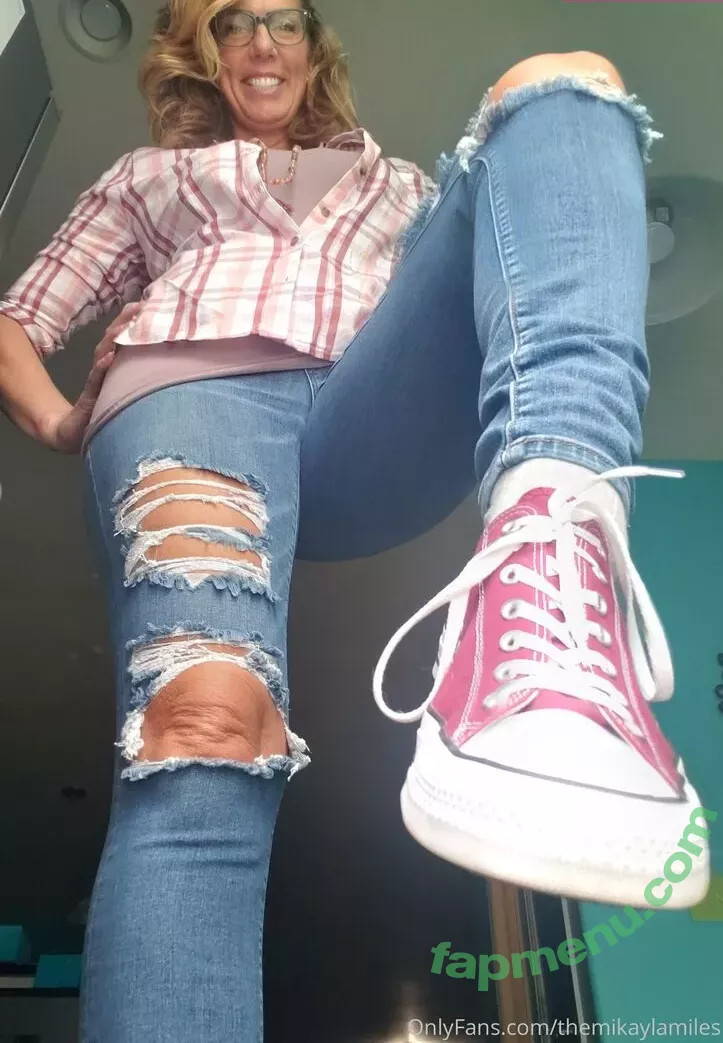 themikaylamiles nude photo #0249 (themikaylamiles)