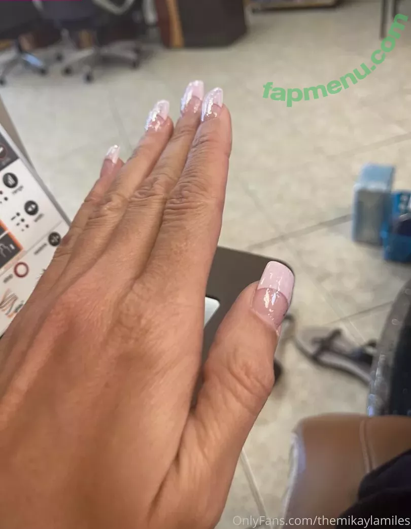 themikaylamiles nude photo #0392 (themikaylamiles)