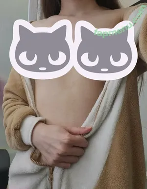 nude photo #0004