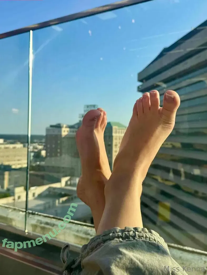 themisskenna nude photo #0063 (themisskenna)
