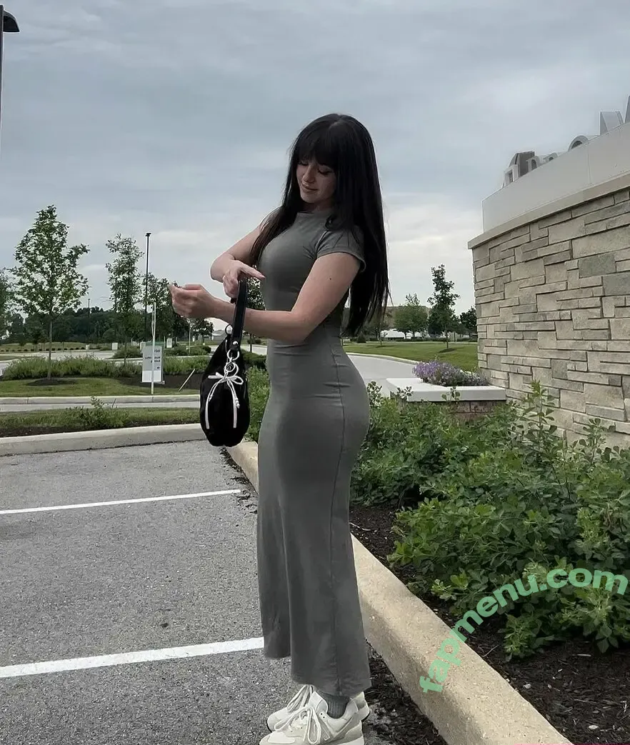 themissusviv nude photo #0005 (themissusviv)