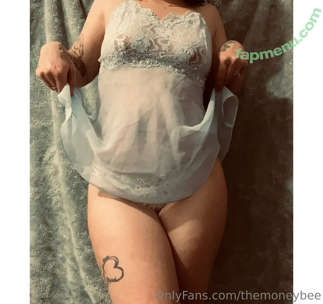themoneybee nude photo #0013 (themoneybee)