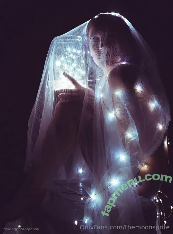 themoonsprite nude photo #0015 (themoonsprite)