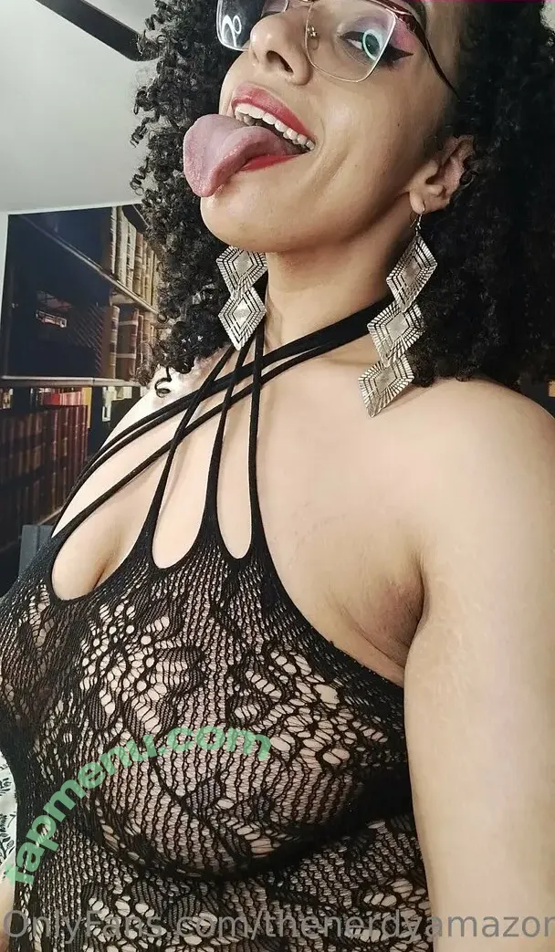 thenerdyamazon nude photo #0006 (nerdyamazon)