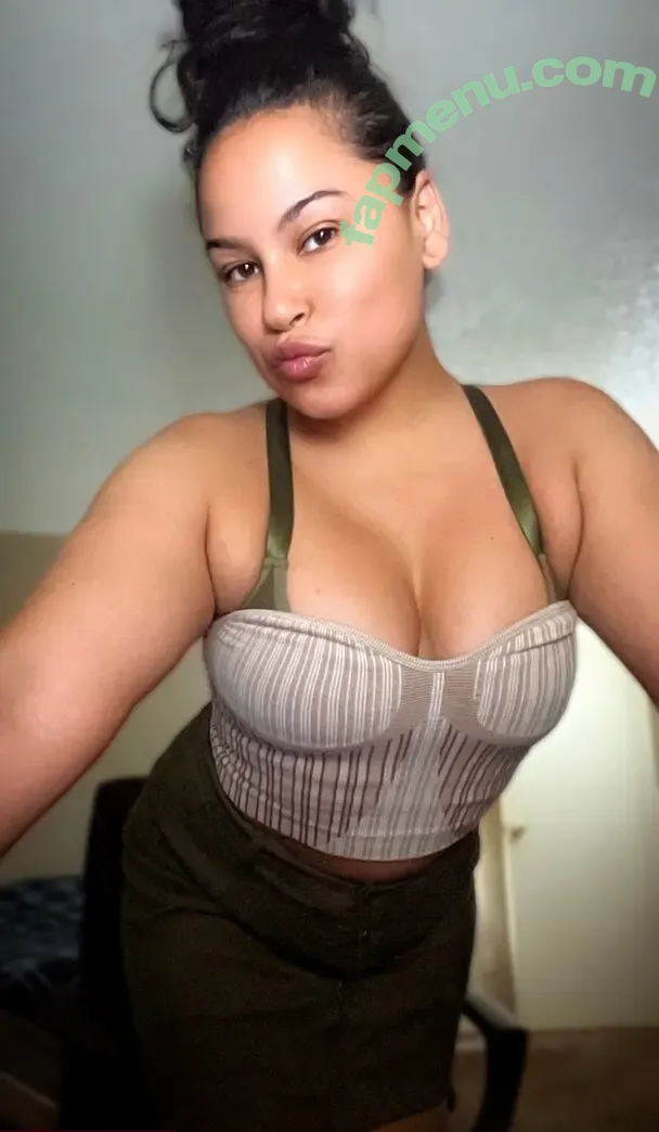 thenewqueenofcomedy nude photo #0136 (thenewqueenofcomedy)