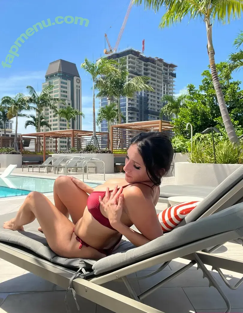 thenickiryan nude photo #0013 (thenickiryan)