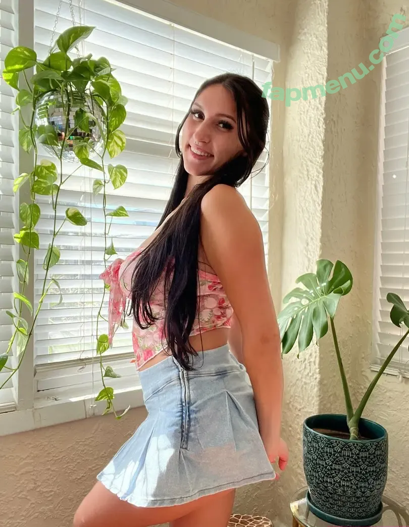 thenickiryan nude photo #0016 (thenickiryan)