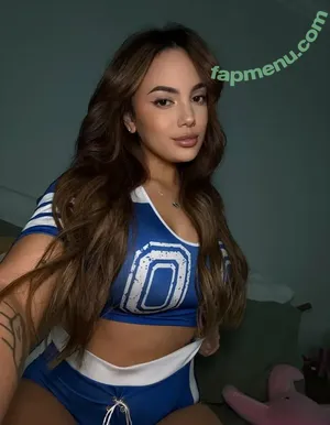 thenikavenom / letnikalive nude photo #0144