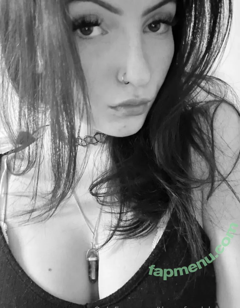 theogfundzbunny nude photo #0030 (theogfundzbunny)