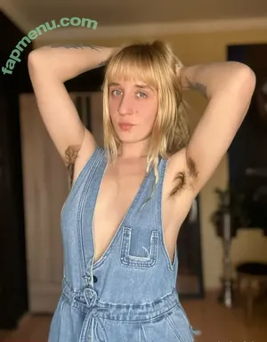 theonehairyfairy / the_one_hairyfairy nude photo #0001