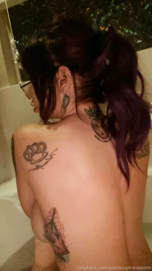 theonlinegirlfriend / wildaboutpineapple nude photo #0006