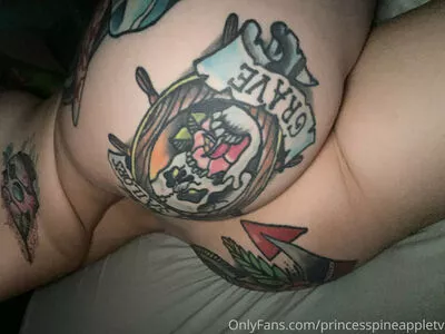 theonlinegirlfriend / wildaboutpineapple nude photo #0014