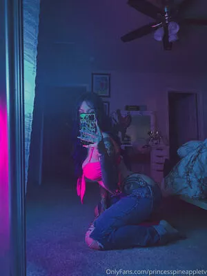 theonlinegirlfriend / wildaboutpineapple nude photo #0060