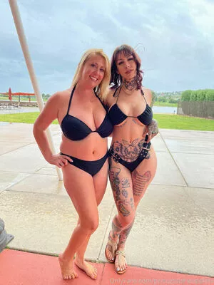 theonlinegirlfriend / wildaboutpineapple nude photo #0136