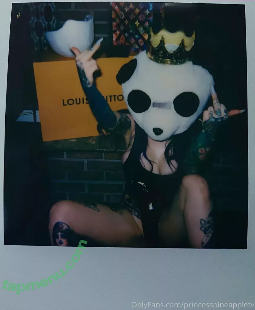 theonlinegirlfriend nude photo #0058 (wildaboutpineapple)