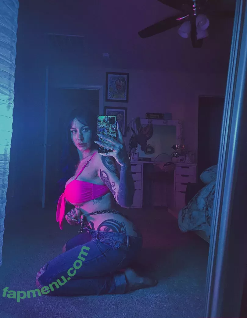 theonlinegirlfriend nude photo #0059 (wildaboutpineapple)