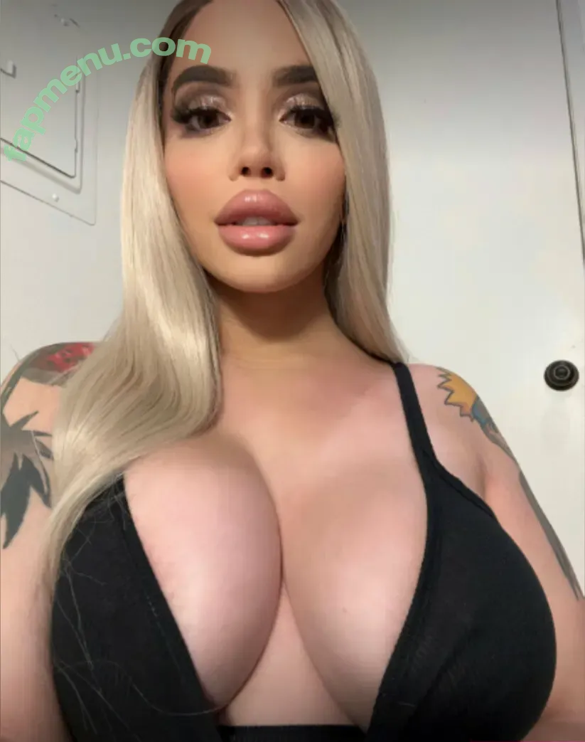 theonlyanaconda nude photo #0156 (AndreaAnaconda / theonlyanaconduh)