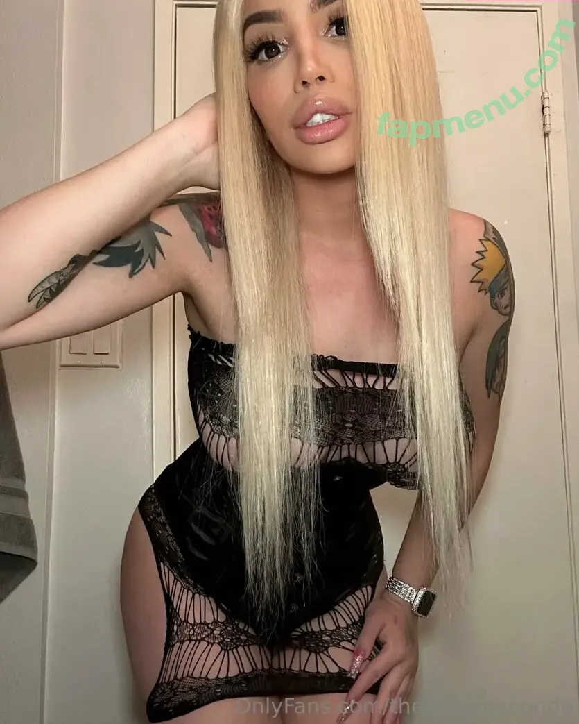 theonlyanaconda nude photo #0166 (AndreaAnaconda / theonlyanaconduh)