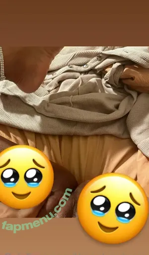  nude photo #0002
