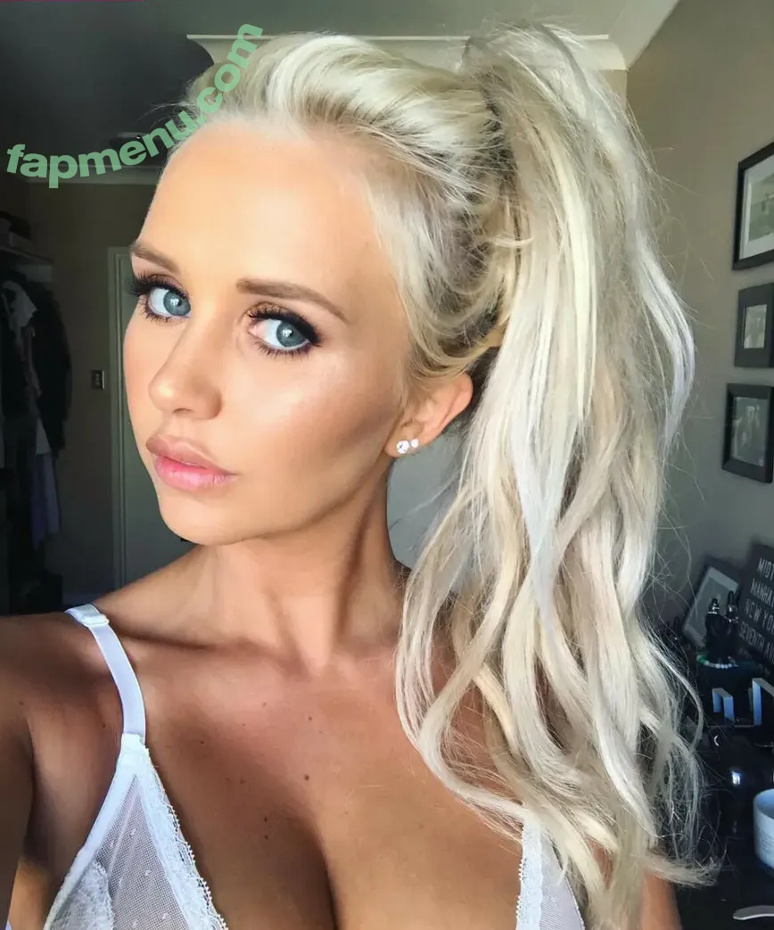 Theonlyblondeone nude photo #0007 (Theonlyblondeone)
