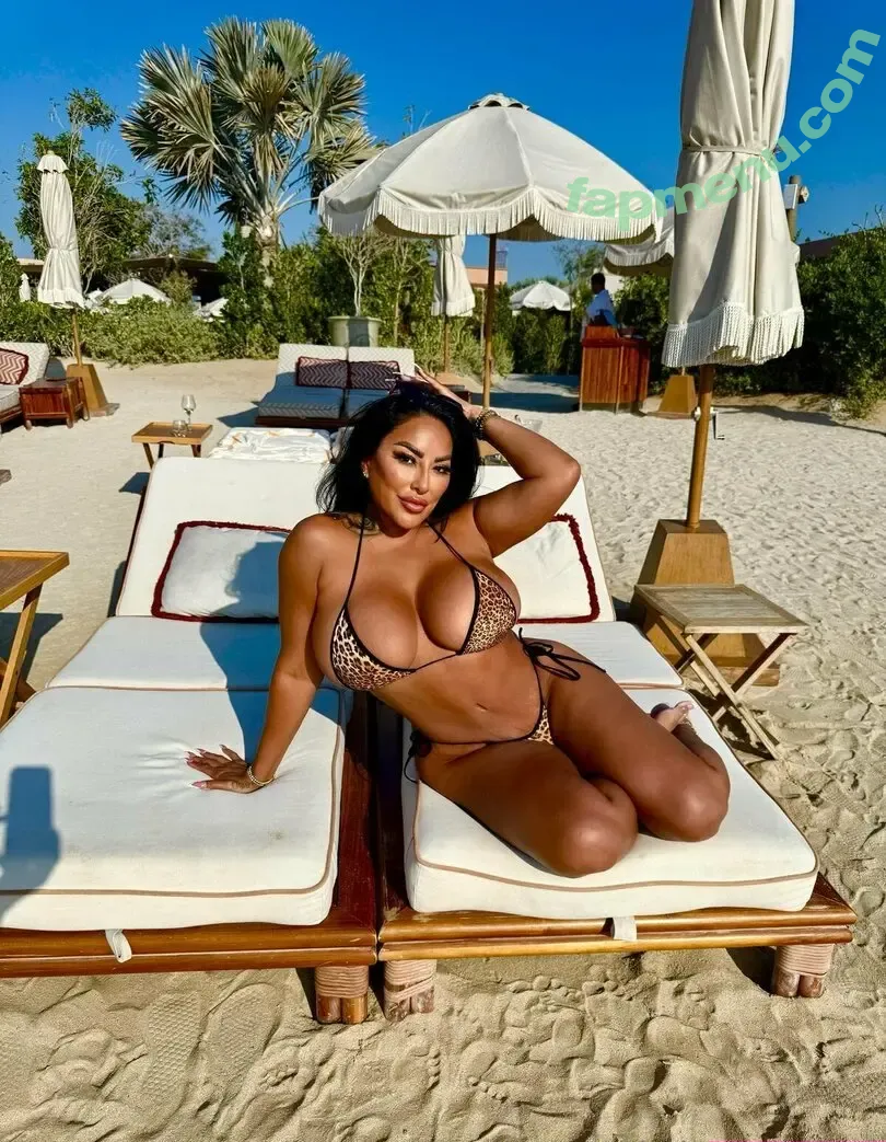 theonlykiaramia nude photo #0205 (theonlykiaramia)
