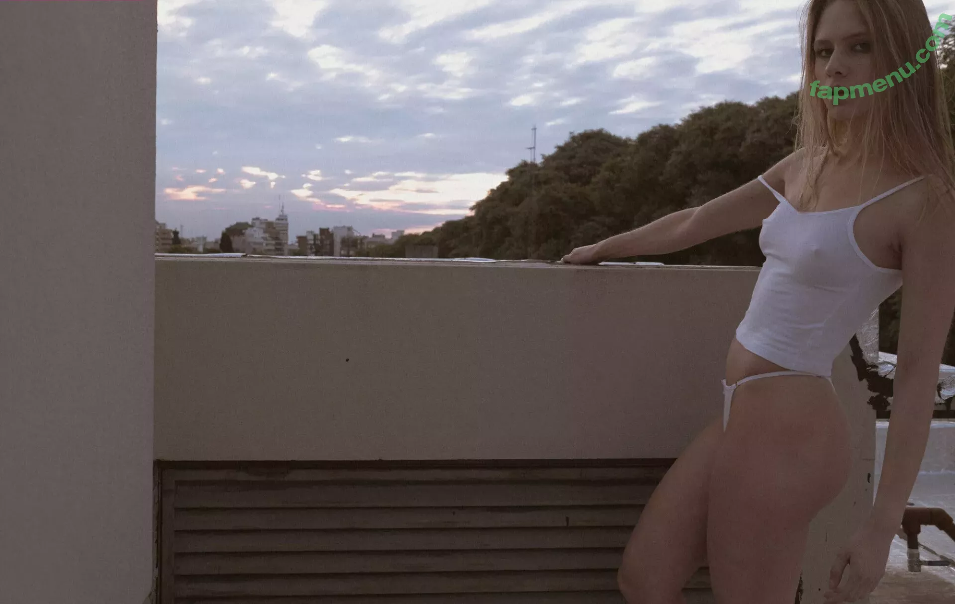 ThePeachApp nude photo #2060 (thepeachapp_com)