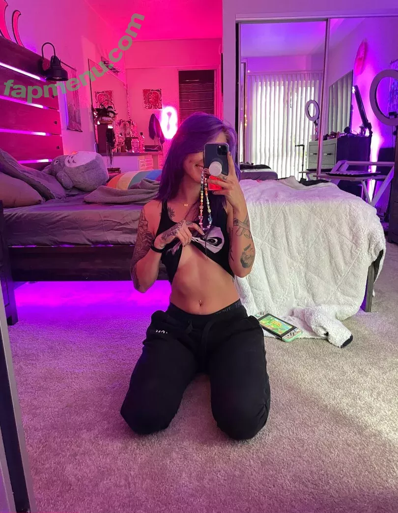 thephoqueen nude photo #0250 (thephoqueen)