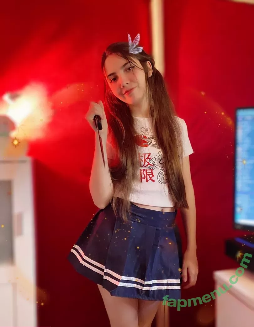 ThePianoDragon_ nude photo #0016 (PianoDragon_OF / thepianodragon / thepianodragon_twitch)