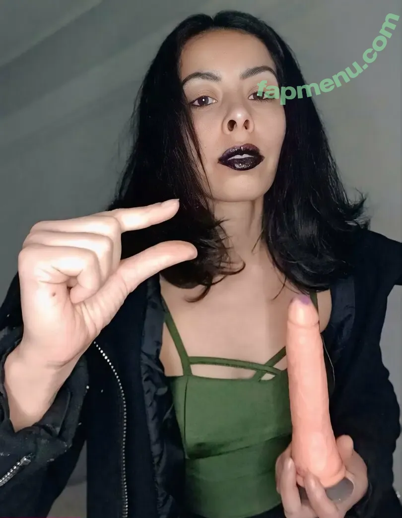 thequeenfetishes nude photo #0054 (thequeensconfections)