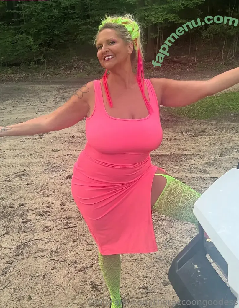 theraccoongoddess nude photo #0022 (theraccoongoddess)