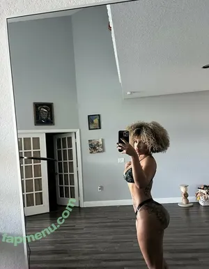 therachelfit / rachelfit nude photo #0013