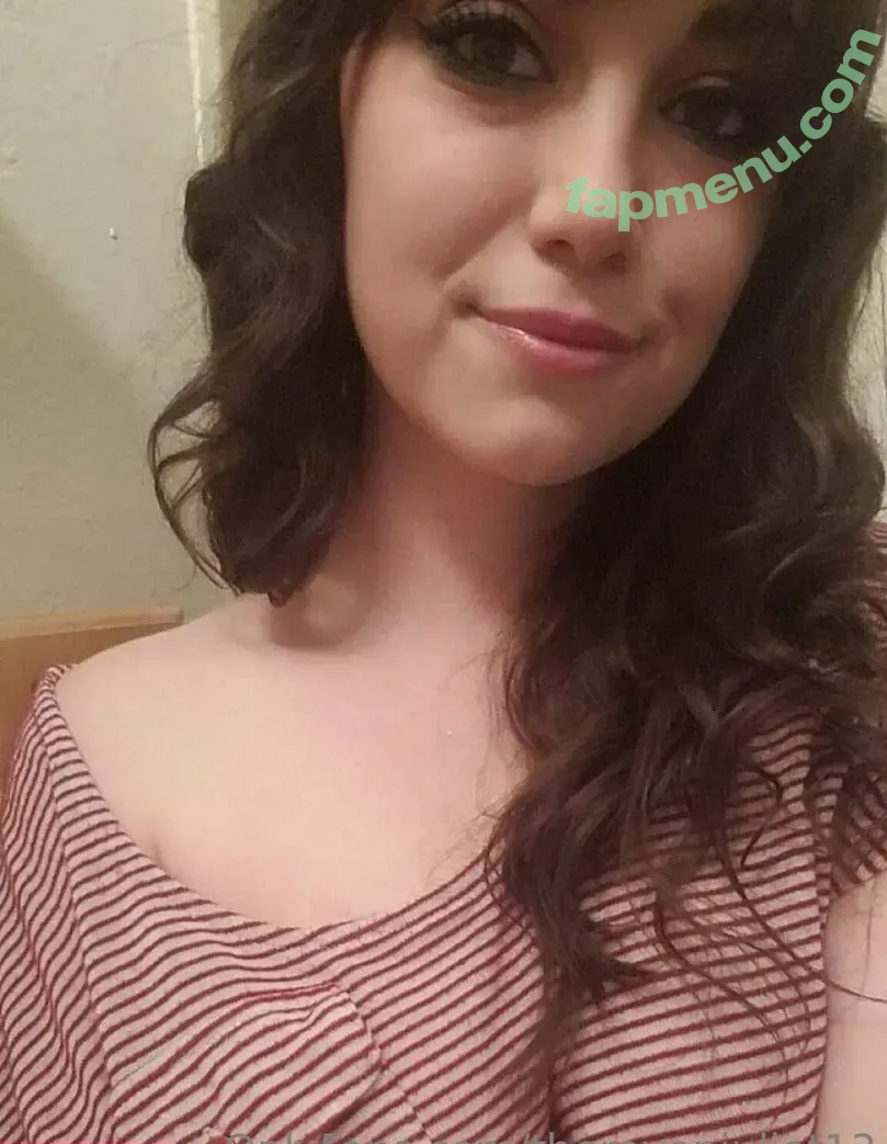 theravenjuliet13 nude photo #0024 (therealjuliet_)