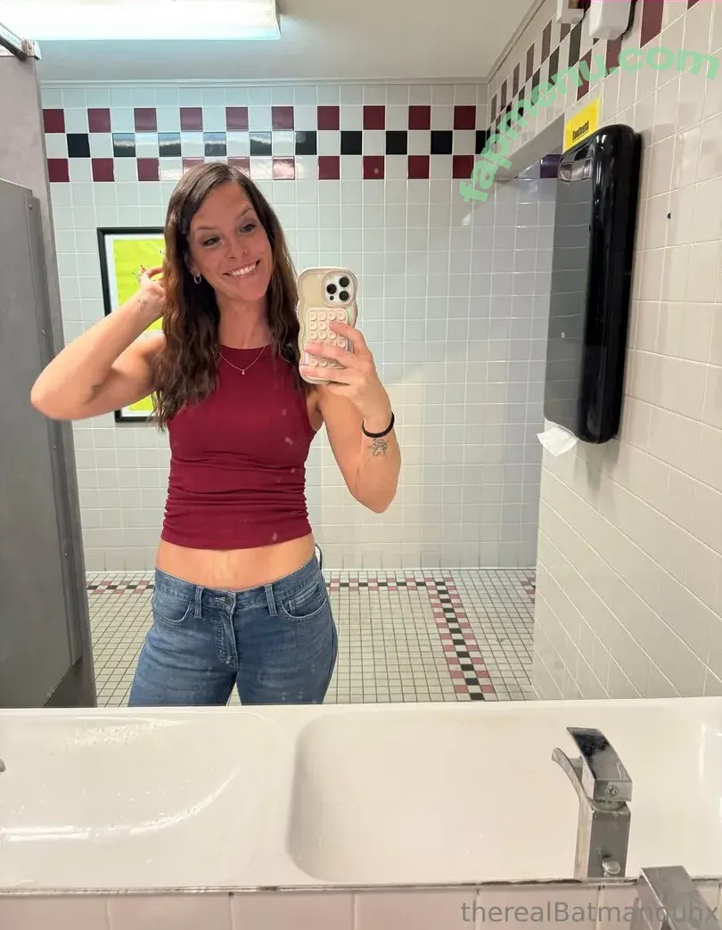 therealbatmanduhx nude photo #0027 (therealbatman_o)